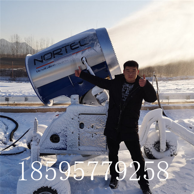 Ϸѩ԰˹ѩ豸 ѩѩ 
ؼ:
