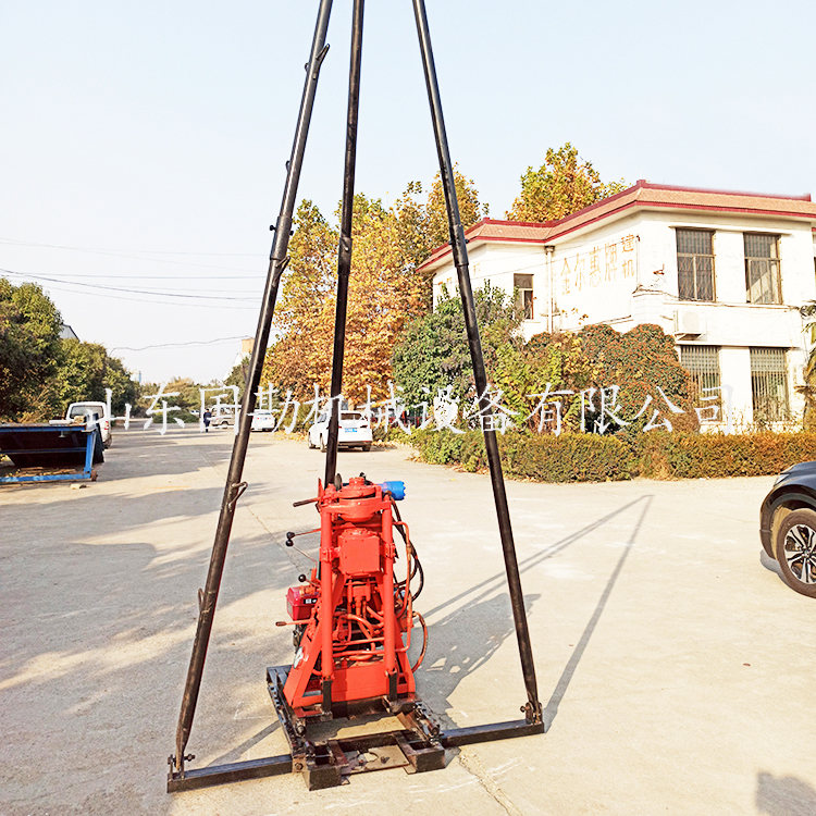 ����ʽ���������о���豸 ����ȡо�����ˮ�� 
�ؼ���: