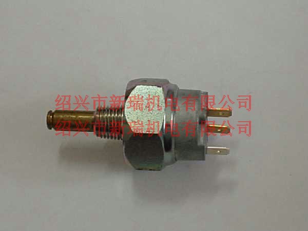 Ӣ��������ѹ���¶ȴ����� 
�ؼ���:2011-04-17 15:19:18