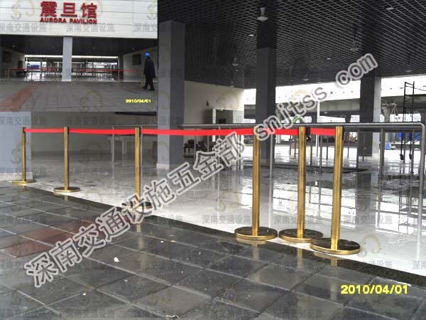 �иߵ�һ���� ����һ������������ ��վ�������� 
�ؼ���: