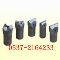 ��Ȩ��ֱ��32���ݷ���ͷ 
�ؼ���:2012-09-07