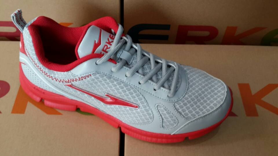 ���Ƕ����˶�Ь���� ��ѡ�������ء�585xie.com�� 
�ؼ���: