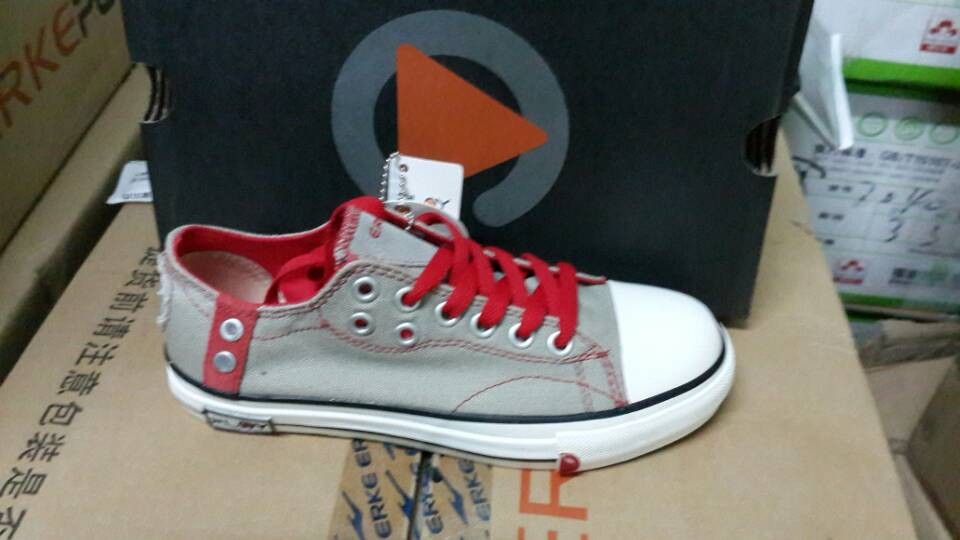 ��Ʒ���Ƕ��� ����Ʒ����Ь ѡ���� �������� ֵ������ 
�ؼ���: