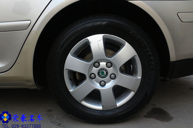 SLS 2011 2.0T Ӣ 
ؼ: