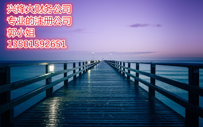 ƺѧУЧרҵעṫ˾һ˰ 
ؼ: