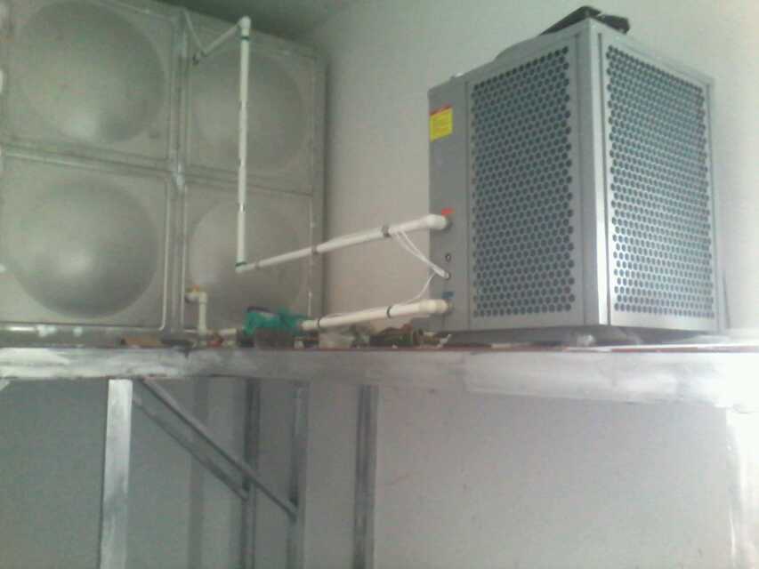 ����̫���ܲ�ů���� ����Ƶ���ˮ���̴��͹�ů�����豸��װά�� 
�ؼ���: