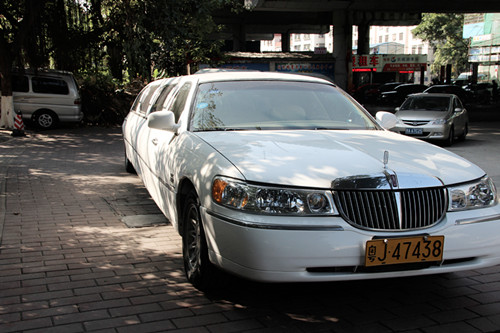 �����⳵��|����ͬ���⳵|�ӳ��ֿ�|�ӳ�����|�⳵�۸� 
�ؼ���: