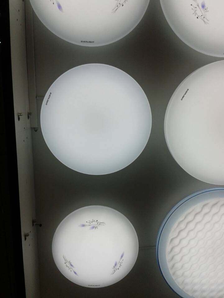 LED ¹LED LEDƱ 
ؼ: