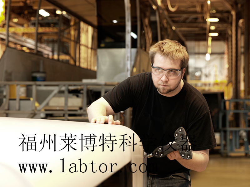 ������������� 
�ؼ���: