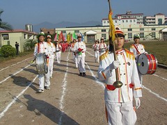 ݷʽѧУƷƺ ֵݷʽѧУ 
ؼ: